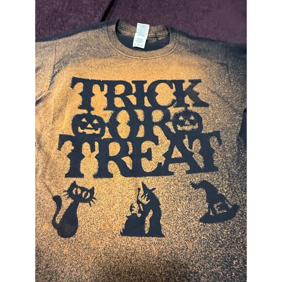 6 FOR $15 Medium trick or treat bleach dyed shirt - Picture 2 of 3